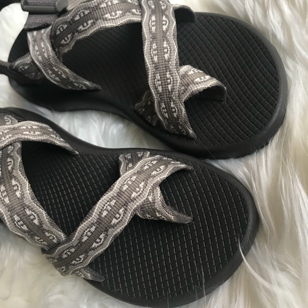 Chaco Z/2 Classic Hiking Sandals size 7W Women